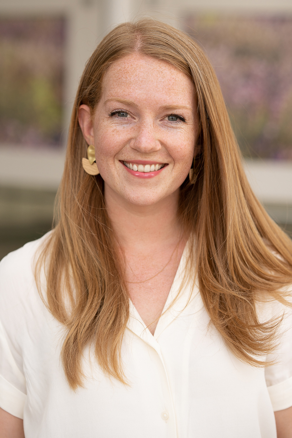 Sarah Nealon headshot